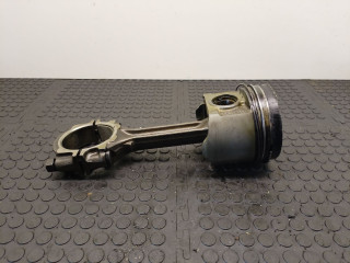 поршень Nissan Almera N16 2001, 2.2 л., YD22DDT, дизель, МКПП, хетчбэк 5 дв.