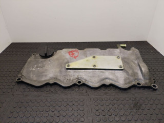 клапанная крышка Nissan Almera N16 2001, 2.2 л., YD22DDT, дизель, МКПП, хетчбэк 5 дв.
