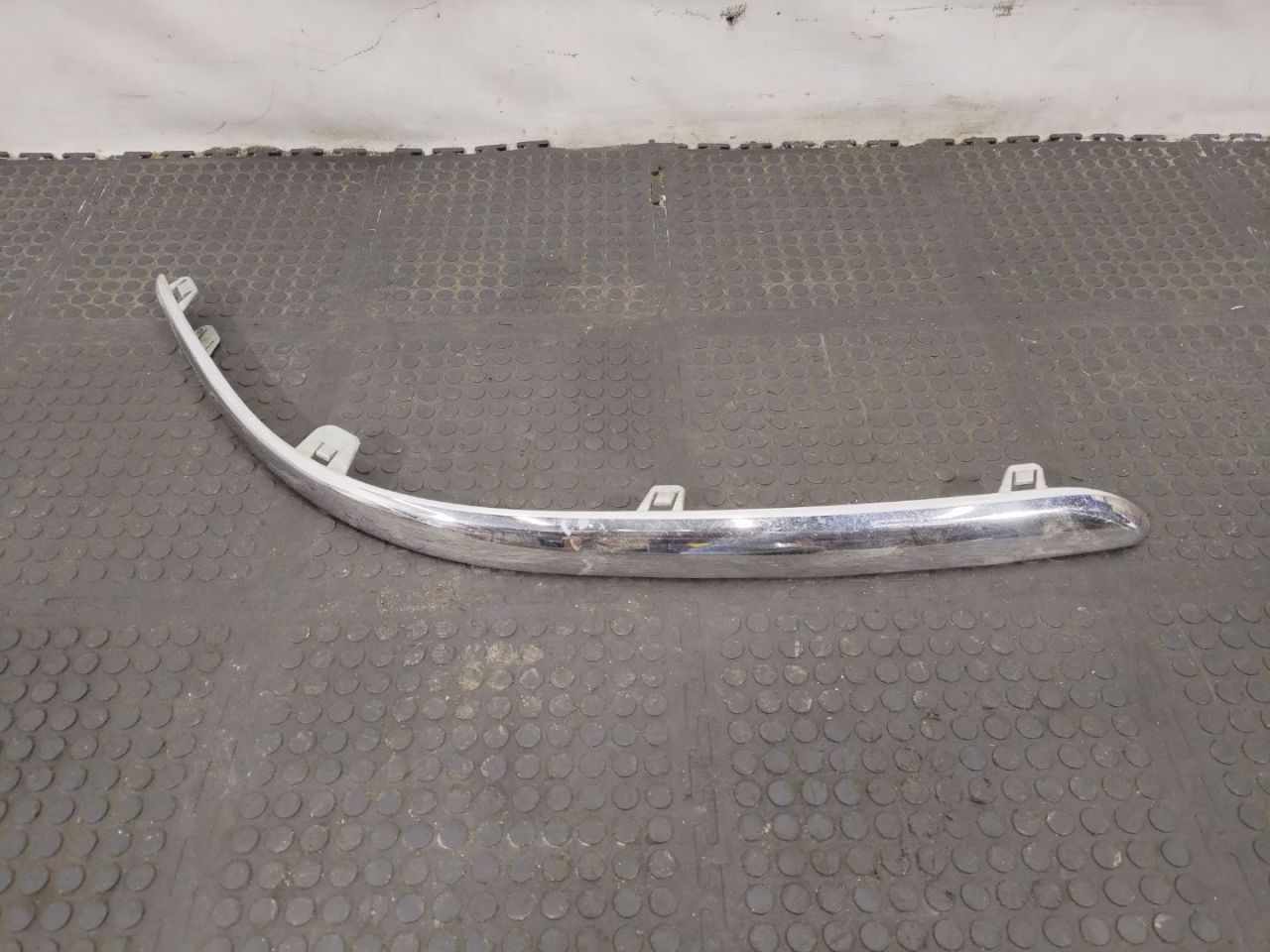 молдинг переднего бампера Rover 45 1 поколение 2002, хетчбэк 5 дв., DPR100940