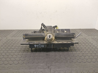 ручка открывания багажника Audi A3 8L 1999, хетчбэк 5 дв., 4B0827565, 8D9827565