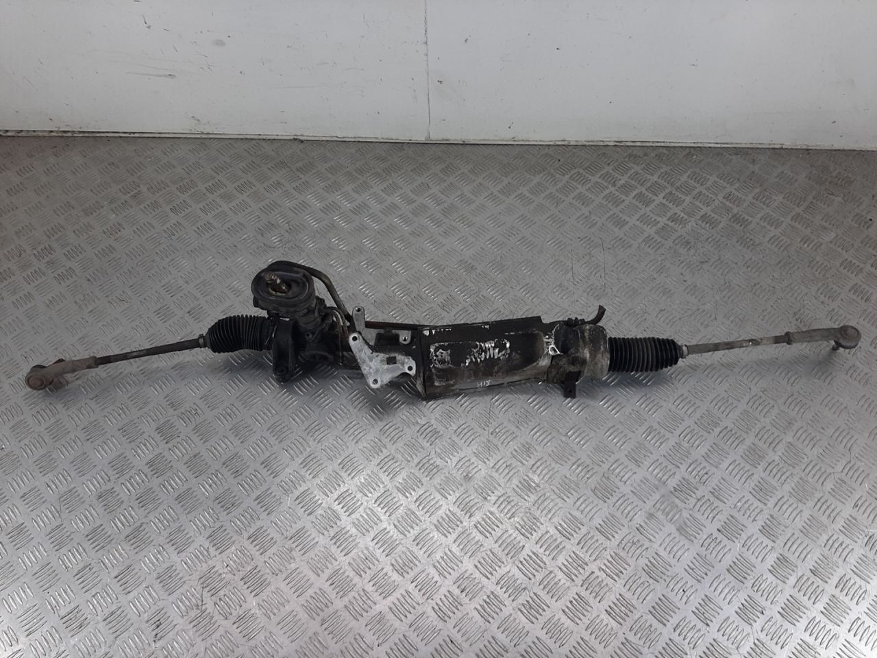 рулевая рейка Volkswagen Golf 4 поколение 2003, 1.4 л., i, AXP, бензин, 1J1422105DE - фото №1