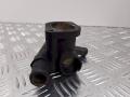 корпус термостата Volkswagen Golf 5 поколение 2005, 1.9 л., TDi, 038121132D - фото №4