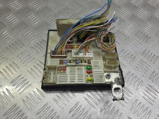 блок предохранителей Renault Scenic 2 поколение [рестайлинг] 2007, 8200481866