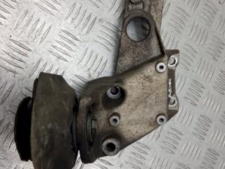 кронштейн КПП Audi A4 B5 [рестайлинг] 2000, 1.8 л., i, 8D0399108E