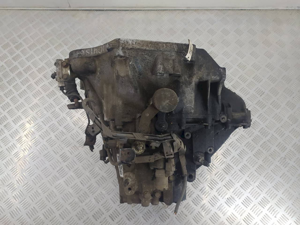 КПП механическая (МКПП) Honda Accord 7 поколение 2004, 2.2 л., cTDi, дизель, BWG6 - фото №1