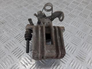 суппорт задний левый Audi A4 B6 2003