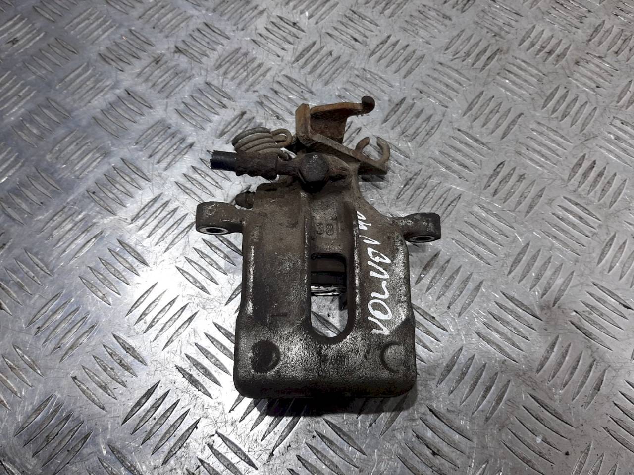 суппорт задний левый Volvo S40 1 поколение 1999 - фото №1