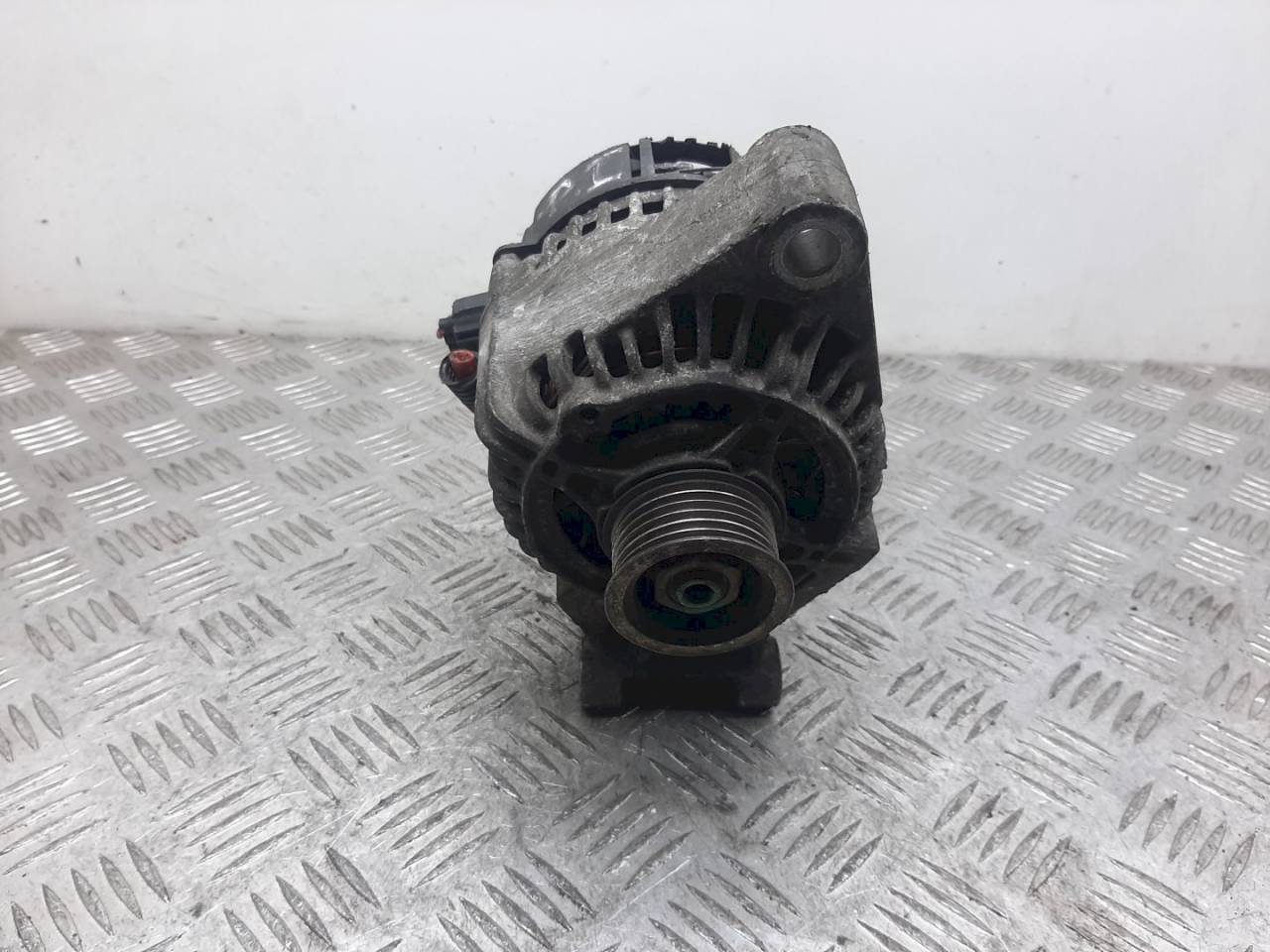 генератор Ford Focus 1 поколение 2001, 1.6 л., i, Q9K3B-98AB - фото №1