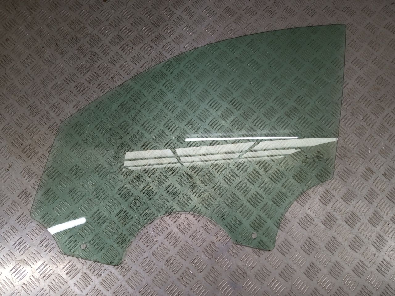 стекло двери передней левой BMW X4 F26 2018, 43R-004529 - фото №1