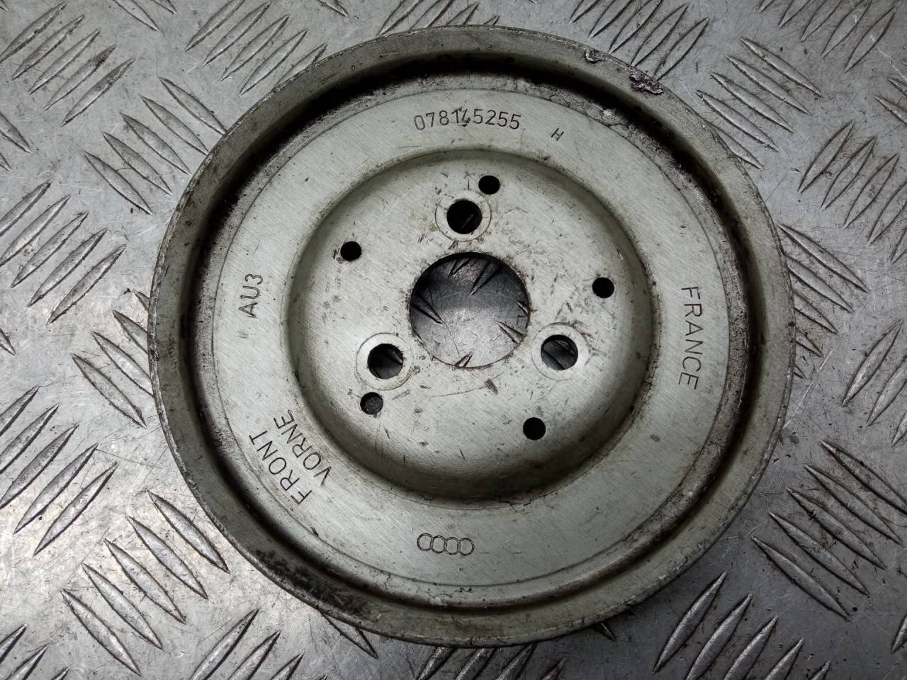 шкив насоса гидроусилителя Audi A4 B5 1999, 2.8 л., бензин, 078145255H - фото №1