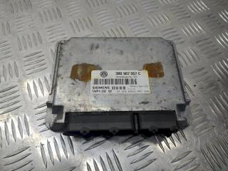 блок управления двигателем Volkswagen Passat B5 1998, 1.6 л., i, 3B0907557C