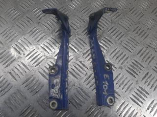 петля капота Mitsubishi Space Star 1 поколение 2000