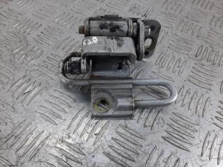 петля двери Audi A4 B6 2003, 2.0 л., ALT, бензин, 8E0831412