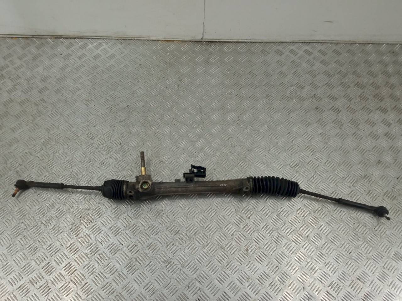 рулевая рейка Fiat Punto 2 поколение 2002, 37502371 - фото №1