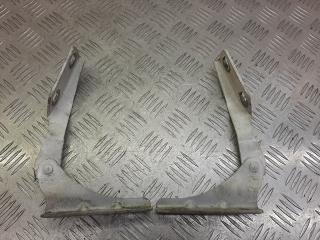 петля капота Ford Transit 6 поколение 2006