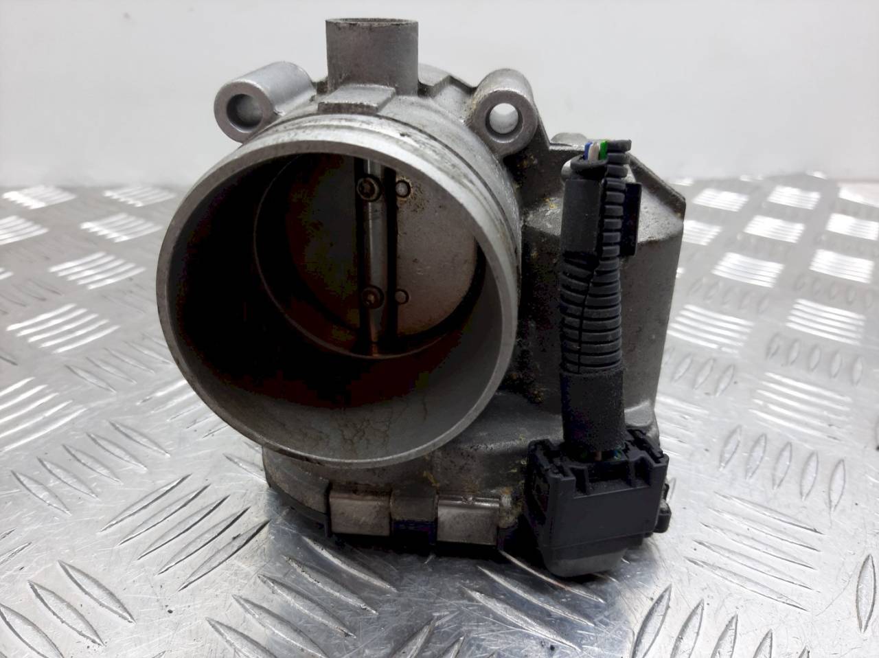 заслонка дроссельная Alfa Romeo 147 1 поколение 2004, 1.6 л., i, 280750073 - фото №1