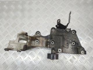 кронштейн генератора Dodge Journey 1 поколение [рестайлинг] 2008, 2.0 л., CRD, 03G903143J
