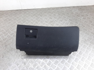 бардачок Audi A6 4A/C4 1996, 2.0 л., ABK, бензин