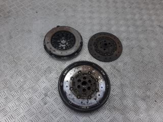 маховик Volkswagen Golf 5 поколение 2006, 1.9 л., TDi, 03G141031K