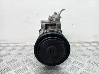 компрессор кондиционера Volkswagen Passat B6 2008, 2.0 л., бензин, 8J0260805