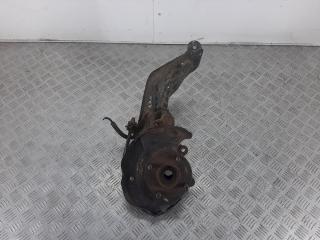 ступица передняя правая Nissan Primera P11 1999