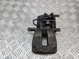 суппорт задний левый Volkswagen Passat B6 2008