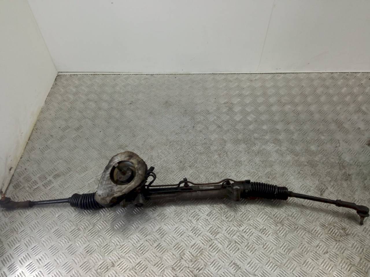 рулевая рейка Ford Mondeo 3 поколение 2001, 1S7C-3200-EG - фото №1