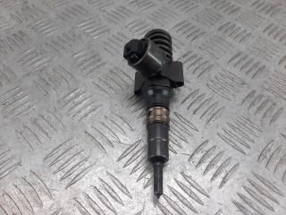 форсунка Volkswagen Touran 1 поколение 2006, 2.0 л., TDi, дизель, 03G130073G