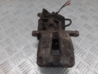 суппорт задний правый Volkswagen Passat B6 2008