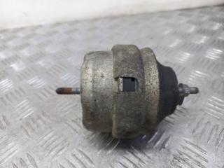 подушка крепления двигателя Audi A4 B5 [рестайлинг] 2000, 1.6 л., i, 8D0199379J