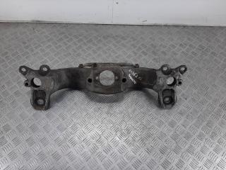 кронштейн КПП Audi A4 B6 2004, 2.0 л., ALT, бензин, АКПП, 8E0399263S