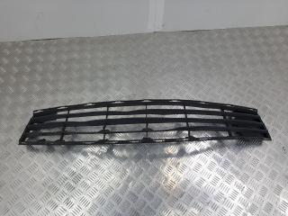 заглушка (решетка) в бампер Renault Clio 3 поколение 2009, -