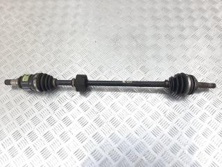 полуось передняя правая (приводной вал, ШРУС) Toyota Yaris 1 поколение XP10 [рестайлинг] 2004, 1.0 л., i, P26080567