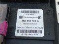 моторчик стеклоподъемника передний правый Volkswagen Passat B6 2008, 2.0 л., BMP, дизель, МКПП, 1K0959792G - фото №3