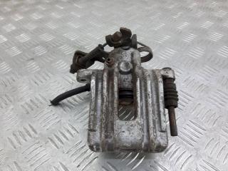 суппорт задний левый Audi A4 B5 1999