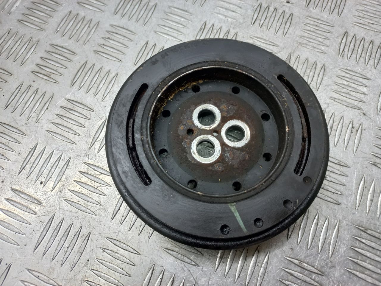 шкив коленвала Ford Mondeo 3 поколение 2003, 2.0 л., TDCi, дизель - фото №1