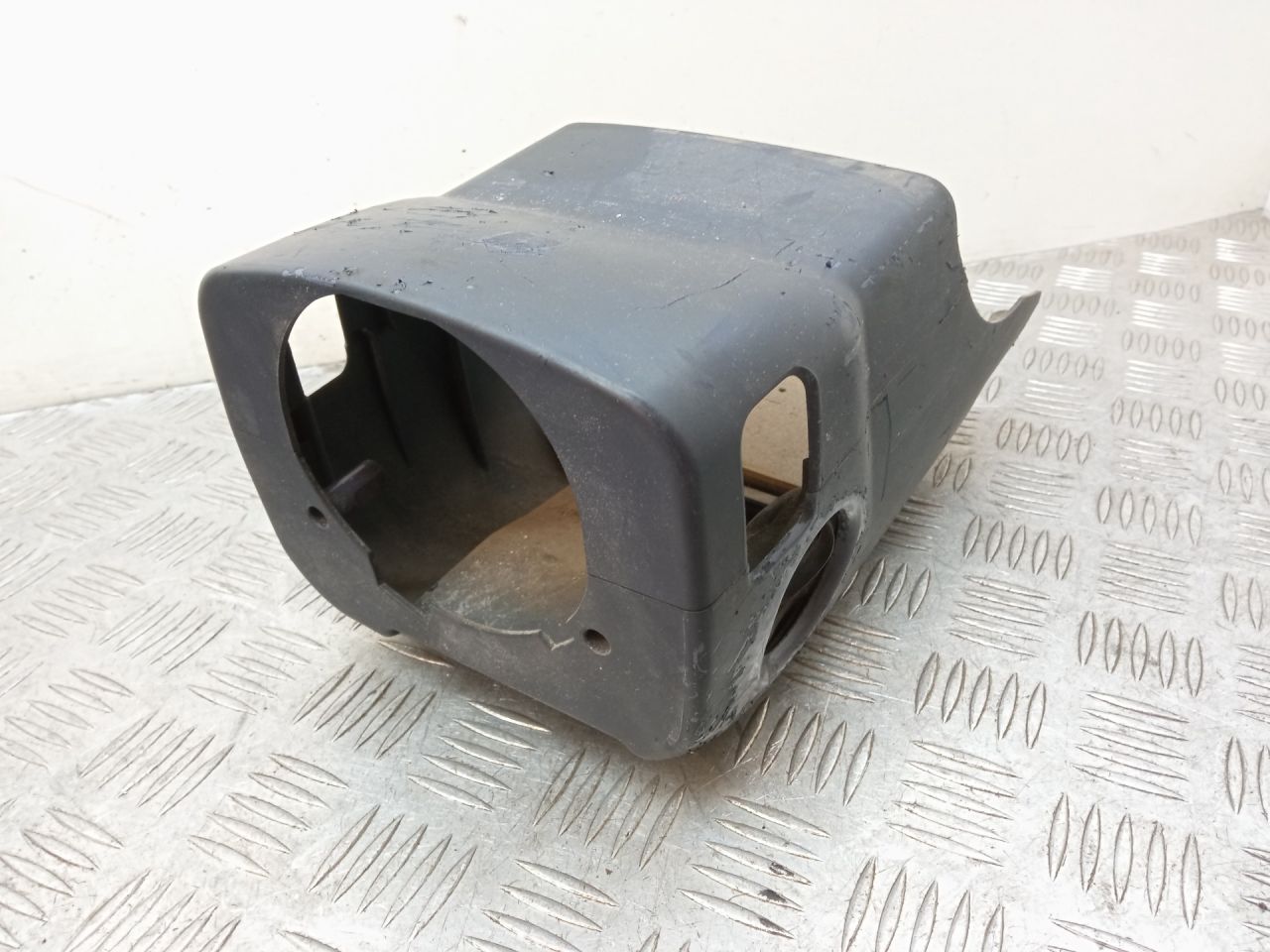 пластик рулевой колонки Audi A6 4B/C5 2000, 2.4 л., ARJ, бензин, 4B1953516A - фото №1