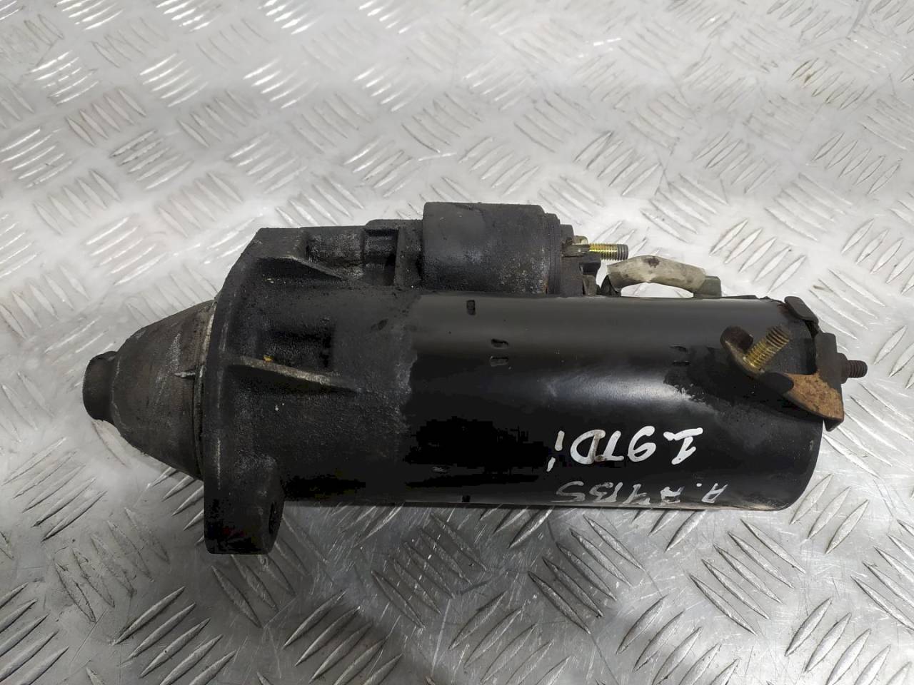 стартер Audi A4 B5 1999, 1.9 л., TDi, дизель, 068911024G - фото №1