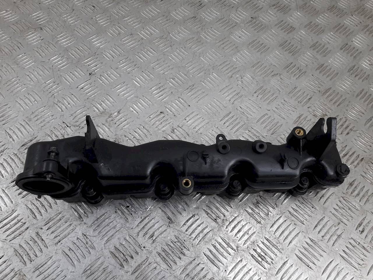 коллектор впускной Ford Mondeo 3 поколение 2003, 2.0 л., TDCi, 2S7Q9424BD - фото №1