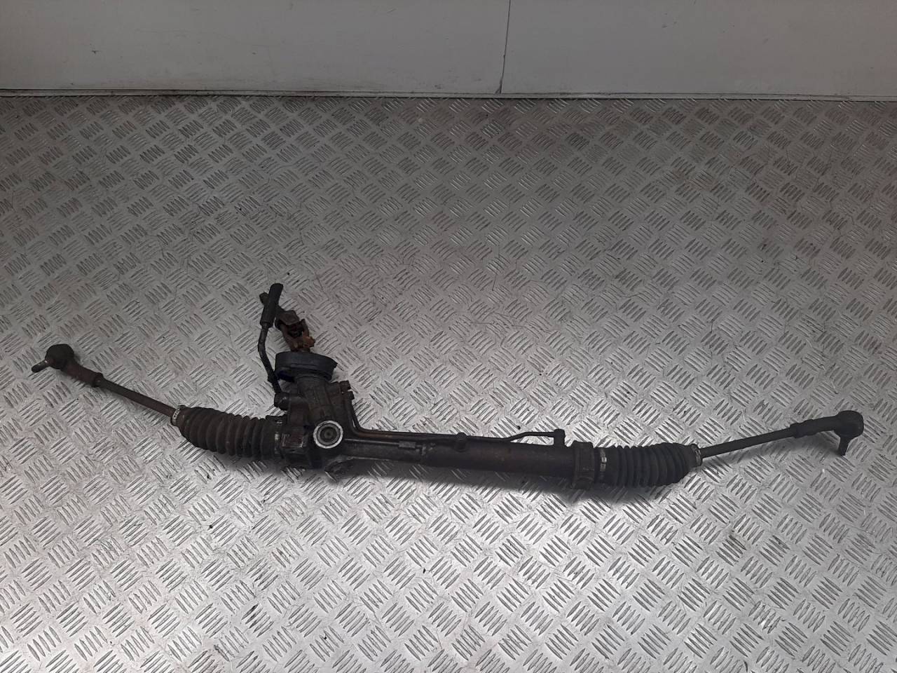 рулевая рейка Volkswagen Polo 3 поколение 1999 - фото №1