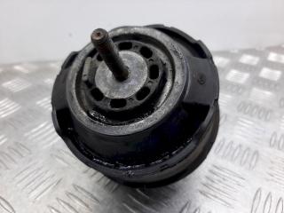 подушка крепления двигателя Volkswagen Passat B5 [рестайлинг] 2004, 2.5 л., TDi