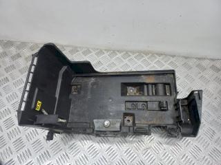 полка аккумулятора Opel Vectra C 2004, 24413805