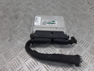 блок управления двигателем Audi A4 B6 2004, 2.4 л., бензин, 8E0909559N