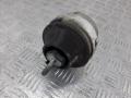 подушка крепления двигателя Volkswagen Passat B5 1999, 1.8 л., Ti, 8D0199379J - фото №2