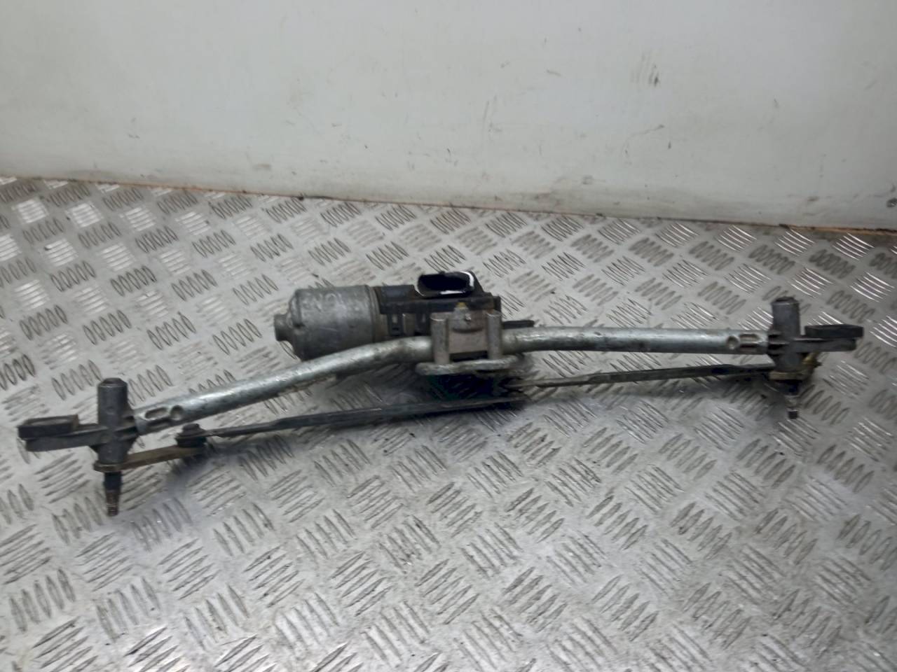 механизм стеклоочистителя (трапеция дворников) Ford Mondeo 3 поколение 2002, 1S71-17504-AF - фото №1