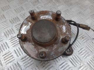 ступица задняя левая Ford Transit Connect 1 поколение 2009