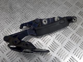 петля капота Audi A6 4B/C5 [рестайлинг] 2001, 4B5827301C