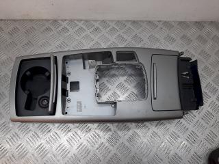 пластик Audi A6 4F/C6 2007, 4F1864261