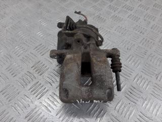 суппорт задний правый Volkswagen Passat B6 2006