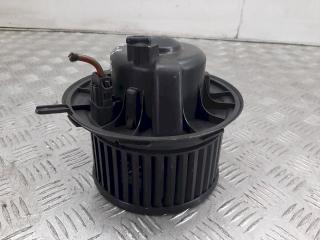 моторчик печки Skoda Octavia 2 поколение (A5) 2004, 1K1819015